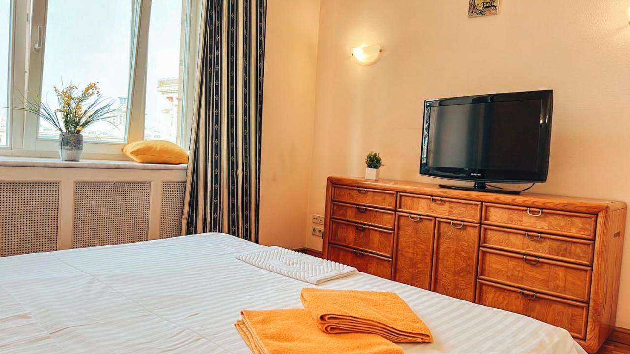 Apartments Rentals Ukraine On Kreshchatik Kijów Zewnętrze zdjęcie