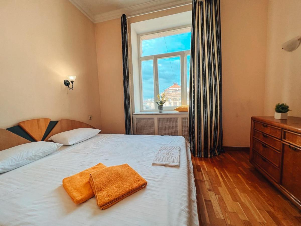 Apartments Rentals Ukraine On Kreshchatik Kijów Zewnętrze zdjęcie