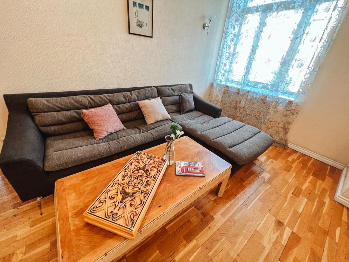 Apartments Rentals Ukraine On Kreshchatik Kijów Zewnętrze zdjęcie