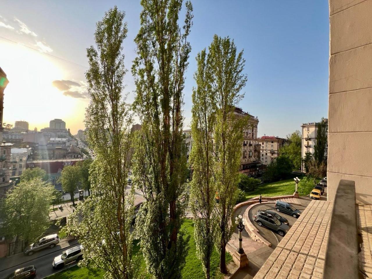 Apartments Rentals Ukraine On Kreshchatik Kijów Zewnętrze zdjęcie