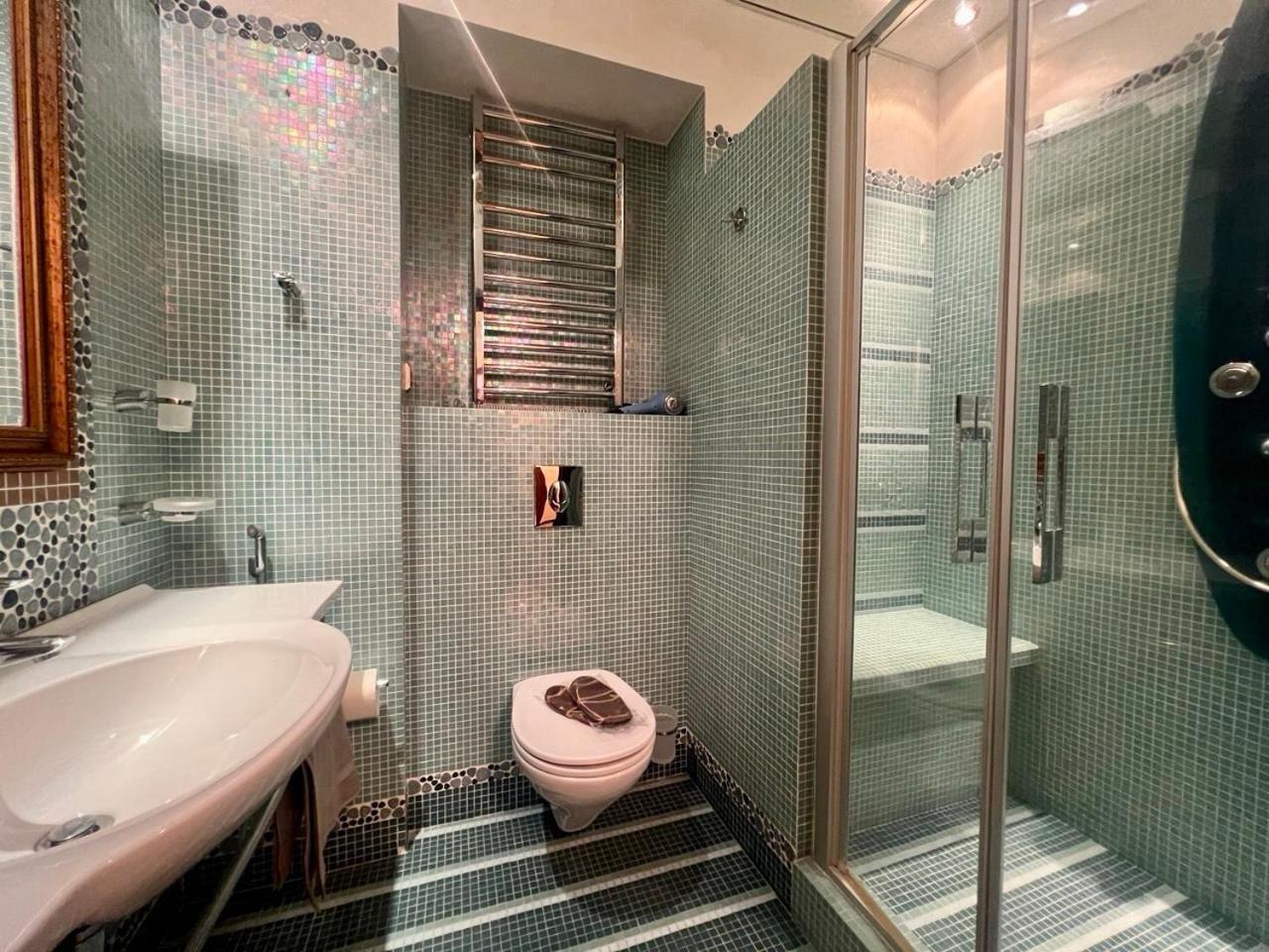 Apartments Rentals Ukraine On Kreshchatik Kijów Zewnętrze zdjęcie