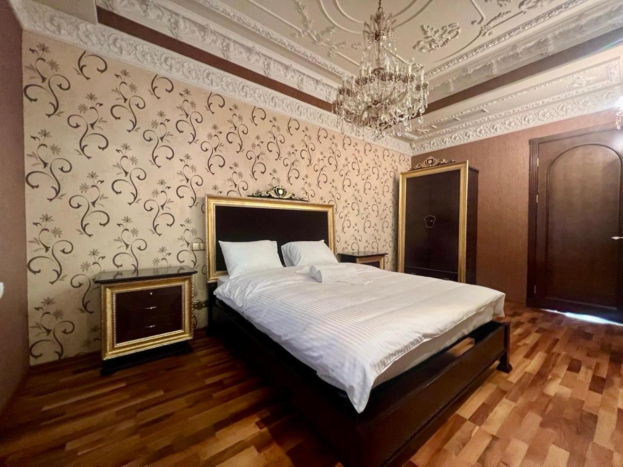 Apartments Rentals Ukraine On Kreshchatik Kijów Zewnętrze zdjęcie
