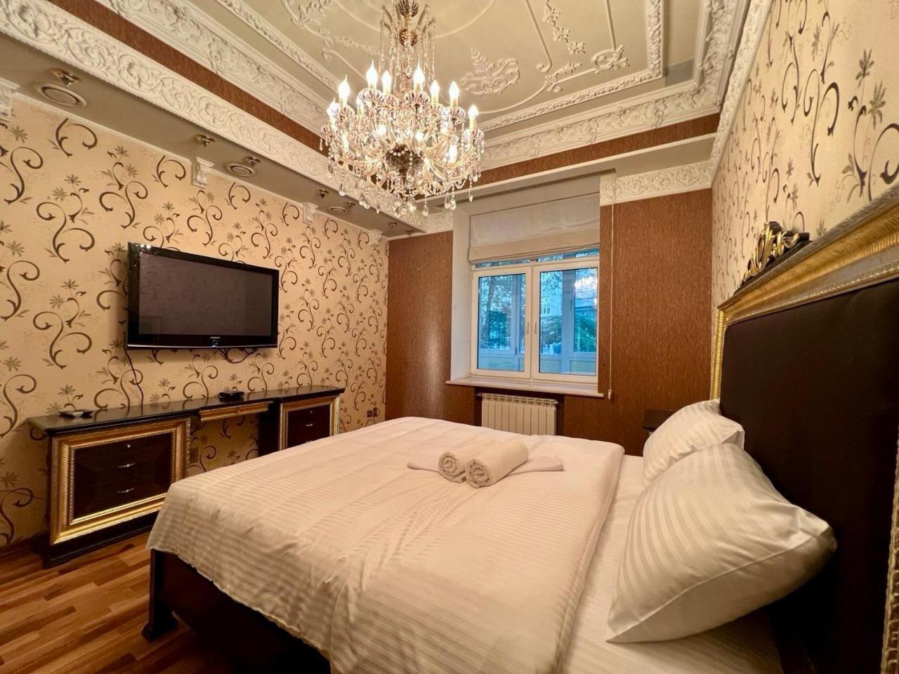 Apartments Rentals Ukraine On Kreshchatik Kijów Zewnętrze zdjęcie
