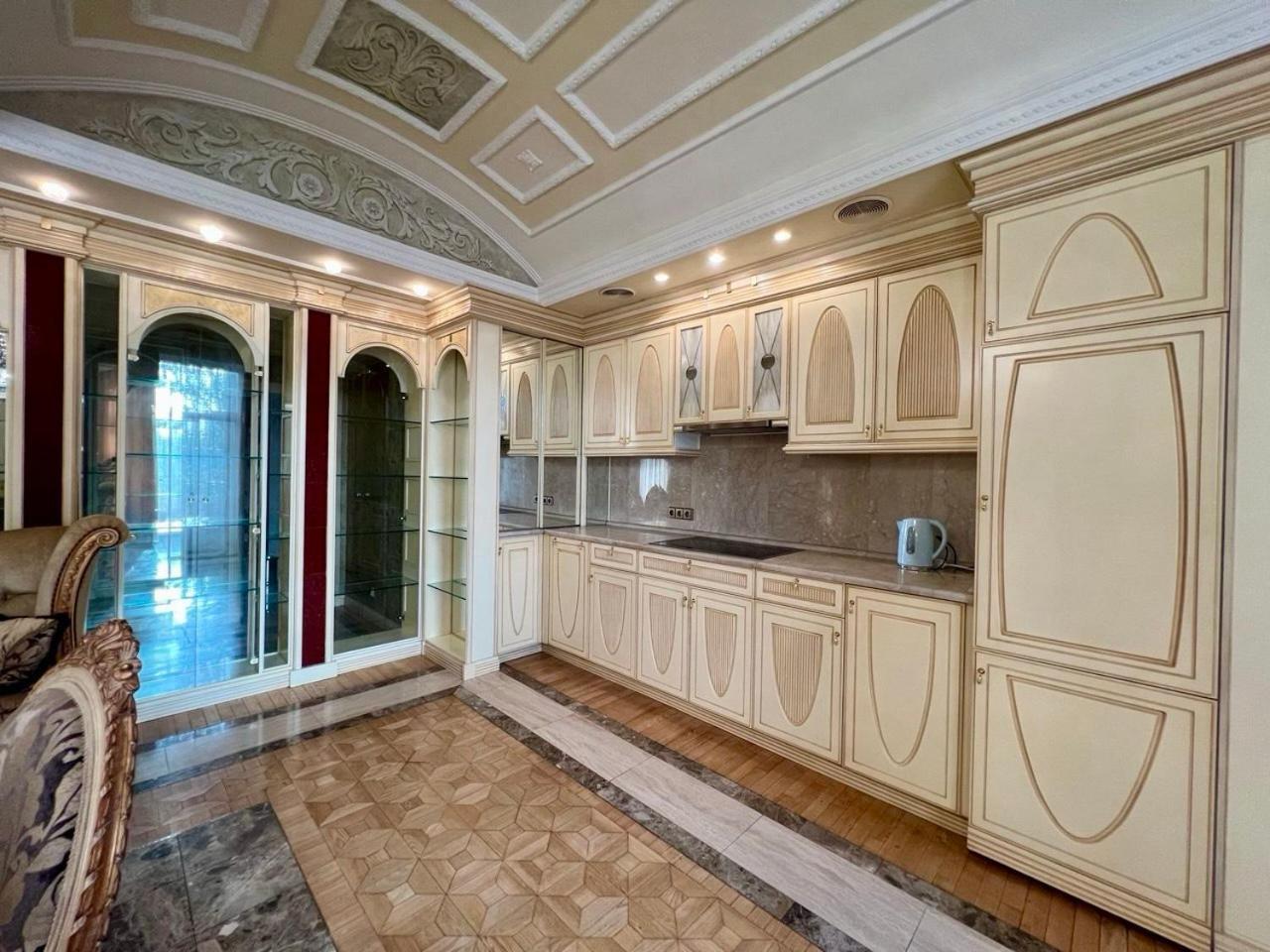 Apartments Rentals Ukraine On Kreshchatik Kijów Zewnętrze zdjęcie