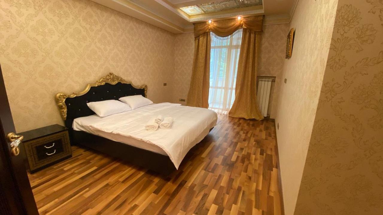 Apartments Rentals Ukraine On Kreshchatik Kijów Zewnętrze zdjęcie